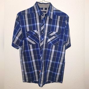 7 Diamonds Button Up Short Sleeve Shirt. Men's XL